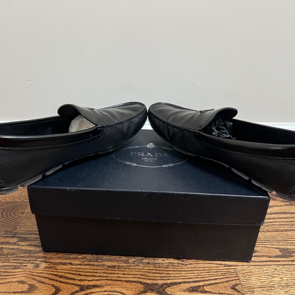 Prada Men’s Driving Loafer - Picture 3 of 5
